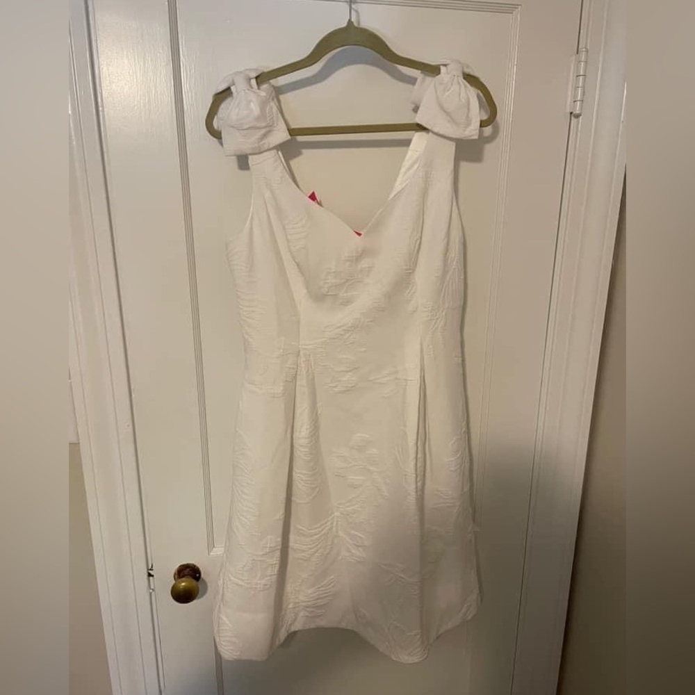 Lilly Pulitzer NWT Linnet Stretch Dress White Hip Nautic Pucker NWT size 10